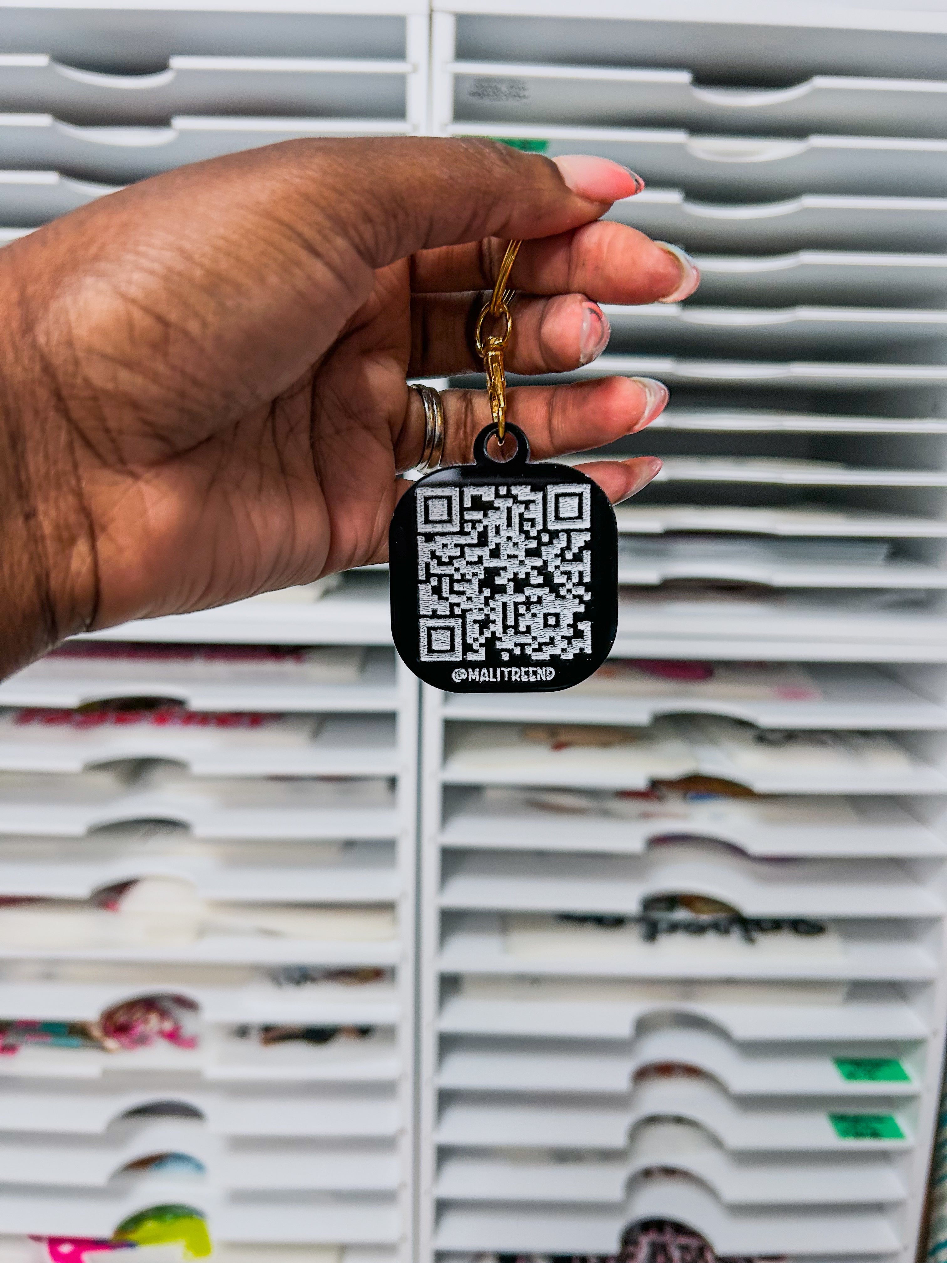 QR Code Smart Keychain